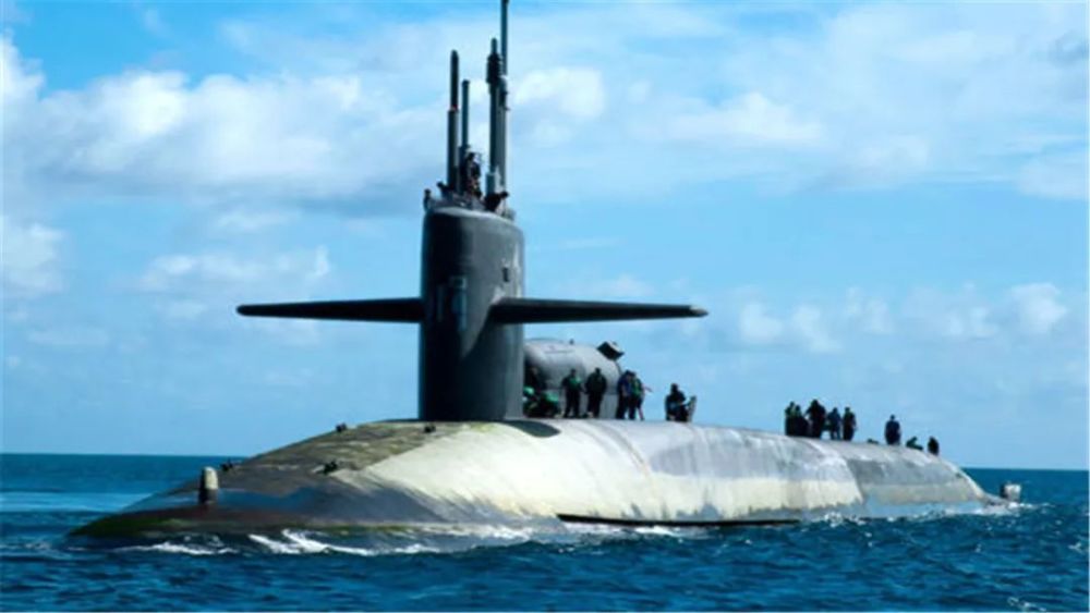 核潜艇1.jpg