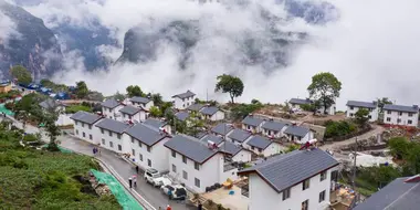 海外专家：中国减贫经验值得学习